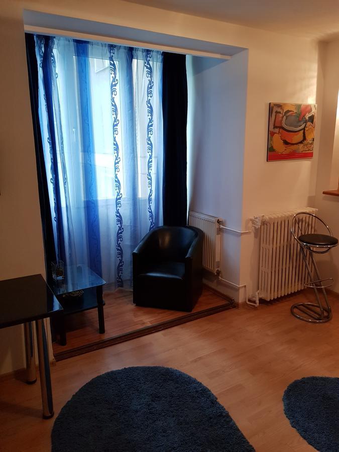 Ferienwohnung Rent House Unirii Bukarest Exterior foto